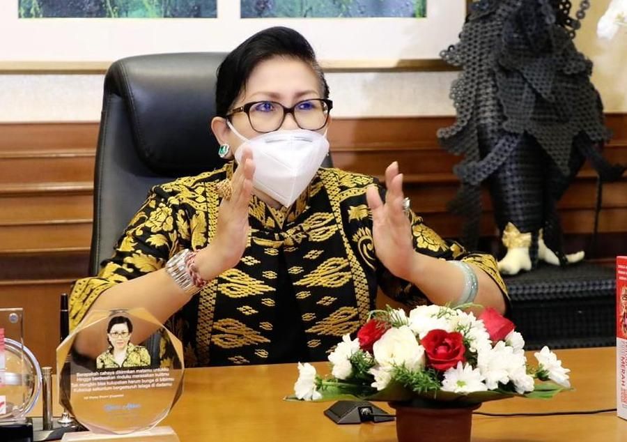 podiumnews.com-Ny. Putri Koster Ajak Para Pelajar Berjiwa Nasionalisme